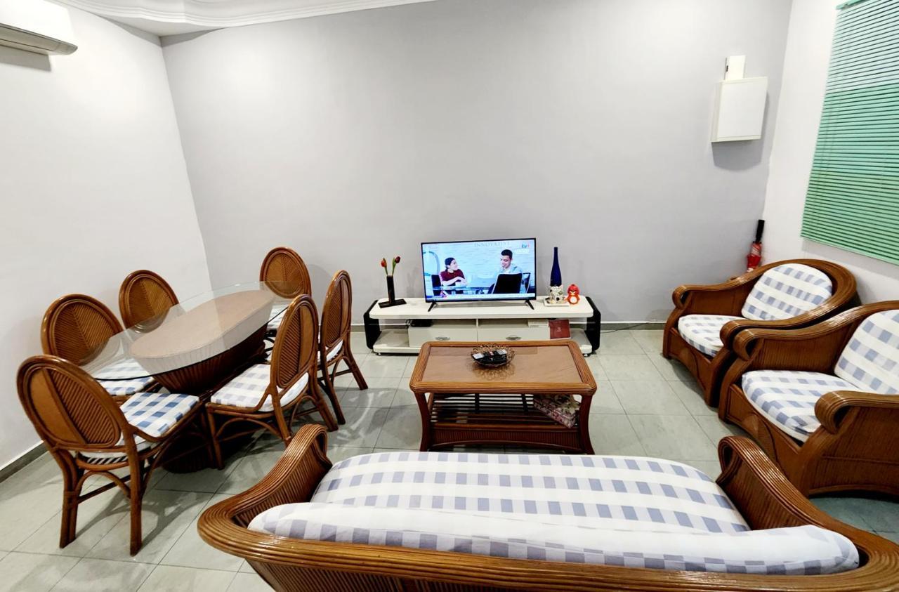 Bk House Melaka Villa ภายนอก รูปภาพ